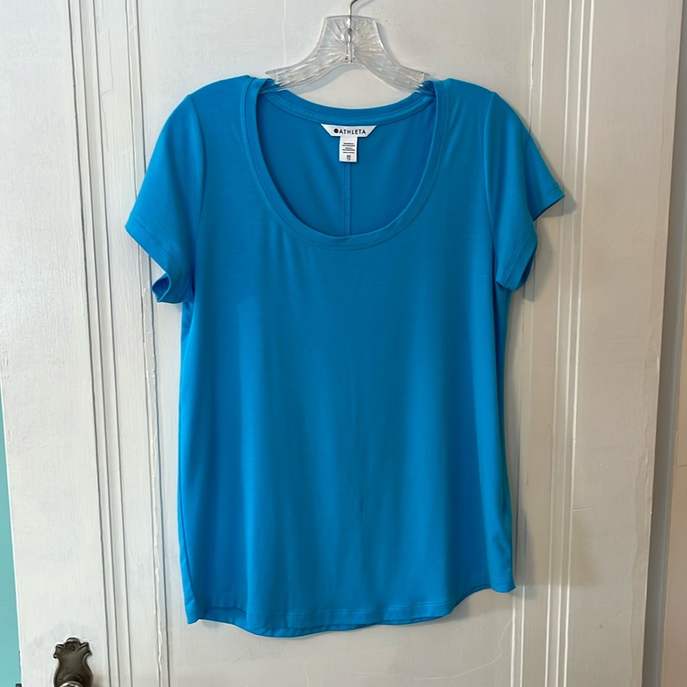 Athleta S/S Stratus ll tee